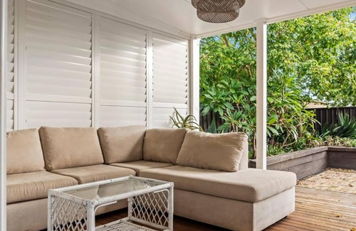 Shellharbour Haus | SPARKLING NEW HOLIDAY HOME / SHELLHARBOUR