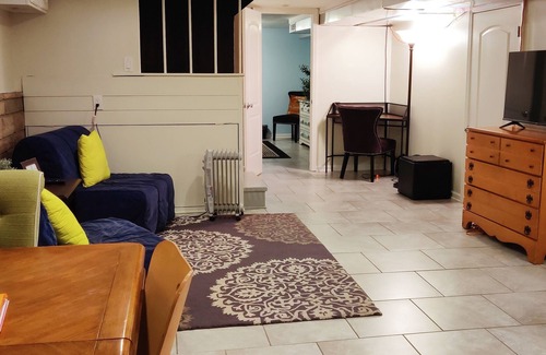 Evanston Wohnung | Special Skevanston Space 2mi to Northwestern University & beach