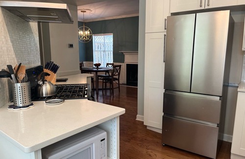 Summerhill Haus | Spectacular 3 BDR Townhouse Near Downtown ATL, GSU