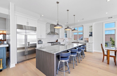 South Beach Haven Haus | Spectacular Oceanfront 4624 SQFT Home With Pool, 6 Bedrooms/7 Baths