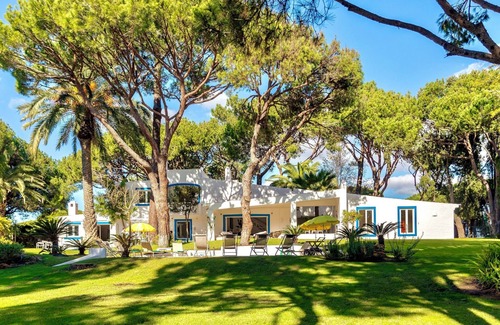 Almancil Haus | Spectacular Villa in Quinta do Lago - Private Pool, BBQ & 5-Star Concierge
