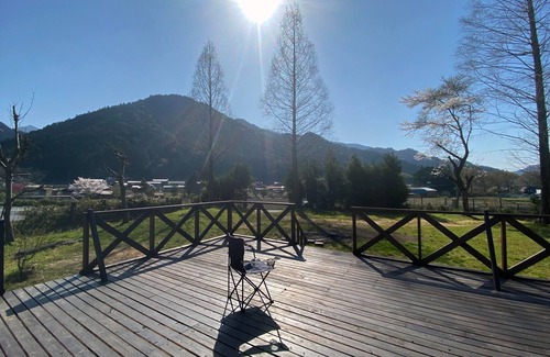 Shiso Haus | Spend a relaxing time in a room with handmade furn / Shiso Hyōgo