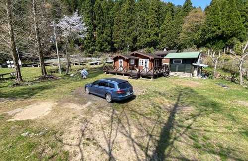 Shiso Haus | Spend a relaxing time in a room with handmade furn / Shiso Hyōgo