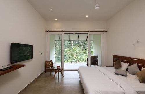 Pirmed Haus | Spice Forest Plantation Homestay, Thekkady