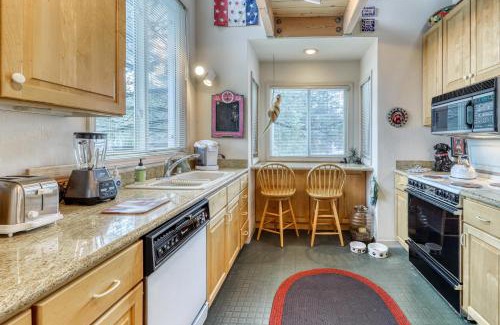 Truckee Haus | Spike's Place