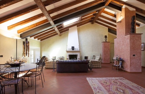Pare Wohnung | Wunderschöne Villa aus dem 17. Jahrhundert, die Papst Innozenz XI. Gehörte