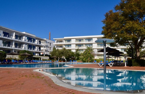 Telheiro Wohnung | Wohnung Lagos Marina 100m2 FREE WIFI / FREE POOL, KLIMAANLAGE.