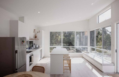 Spring Beach Haus | Spring Beach Rise at Spring Beach