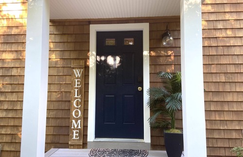 Quogue Haus | Spring is here! Message me for your 20% off discount offer per night!