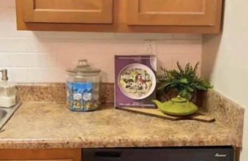 Mableton Haus | Spring Townhome mins to Six Flags Truist Park ATL