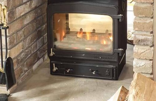 Millington Hütte | Frühlings-Ansicht-Häuschen, MILLINGTON