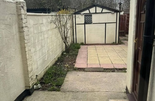 Hull Haus | Springbank House 10 mins from Hull