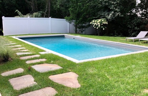 Springs Haus | Springs Renovated Contemporary House - Fall 2021