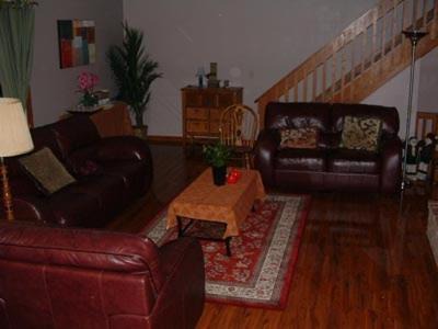 Mansfield Hotel | Spruce Hill Inn & Cottages