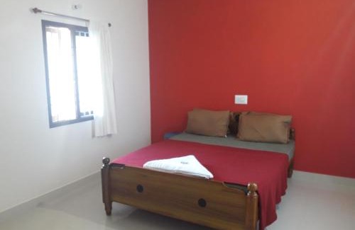 Mahabalipuram Beach Haus | Squirrel Nest Guest House