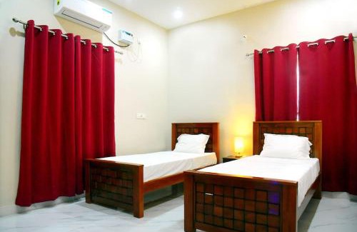 Mothilal Nagar Wohnung | Sri Apt Homestay A1 Family-Friendly 2BHK with Kitchen