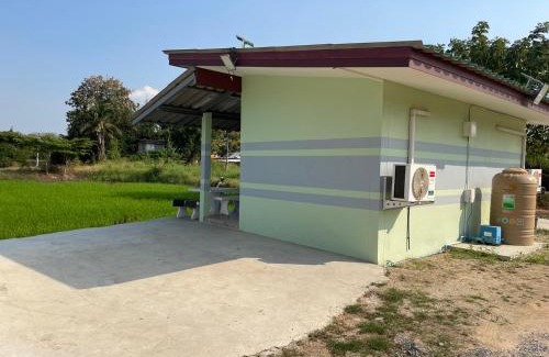 Nong Bua Haus | Srihome ยายศรีโฮมแอนแคมป์ปิ้ง
