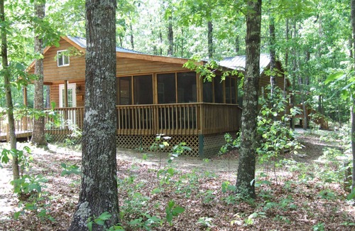 Spencer Kabine | SS-abgelegene Hütte in Woods-Cumberland Plateau Retreat (Drei + Nächte $ 100 Rabatt)