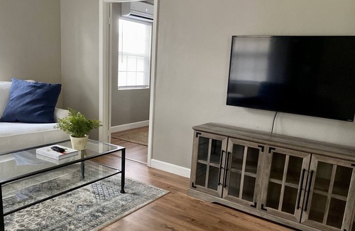 Bay VIew Addition Hütte | St. Andrews Cottage | Monthly Rental