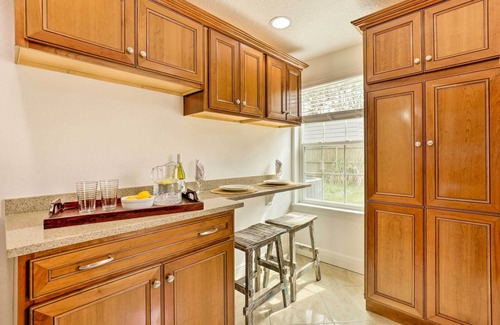 Vilano Beach Wohnung | St Augustine Apt w/ Hot Tub Access ~ 1 Mi to Beach