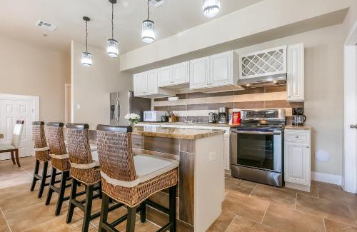 Faubourg Lafayette Wohnung | St Charles Ave Urban Retreat with Luxury Amenities