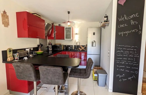 Saint-Jorioz Wohnung | ST-JORIOZ centre, appartement avec terrasse , 4PERS