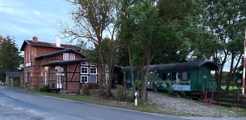 Mollenbeck Wohnung | St.Moritz -Quadenschönfeld