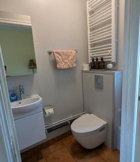 Husavik Wohnung | Staðarhóll Guesthouse room A