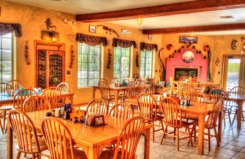 Yucca Resort | Stagecoach Trails Guest Ranch