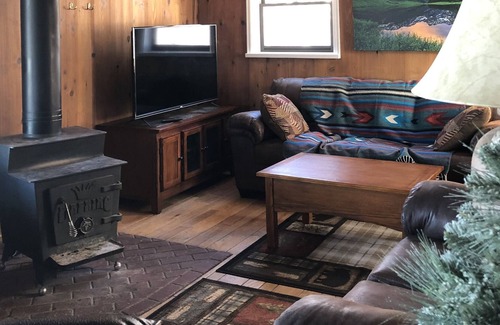 Mesa Haus | Herrliche Aussicht von einer gemütlichen Hütte in der Nähe des Skigebiets Powderhorn und der Grand Mesa!