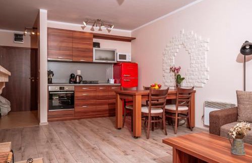 Smolyan Wohnung | Stand'Art - апартамент , Смолянски езера