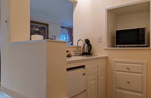 Greenwich Bed & Breakfast | Stanton House Inn