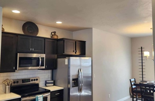 Star Haus | StarLuxe-StayAndPlay