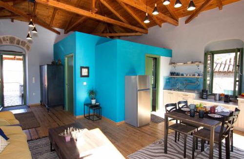 Lefktron Wohnung | Stavroulas Stone House in Rigklia, Messinia