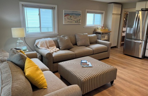 Houghton Lake Haus | Stay At The Lake Cottage