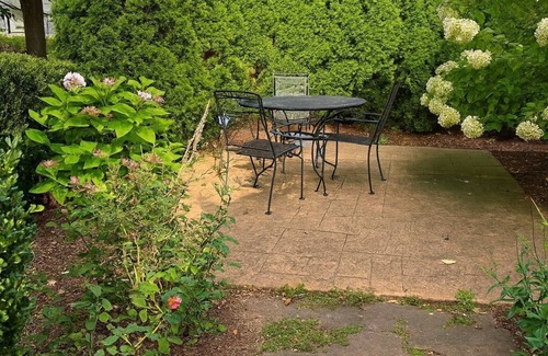 Bryant Pattengill East Haus | Stay in a centrally located home, 1.5 miles from downtown Ann Arbor.