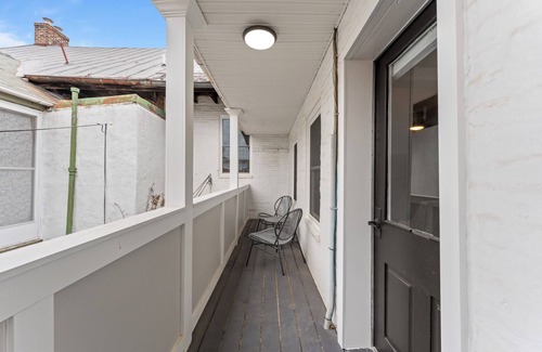 Frederick Eigentumswohnung | Stay-in-Style Downtown Frederick