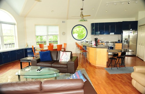 Rock Hall Haus | Bleiben Sie im Wahrzeichen Leuchtturm!