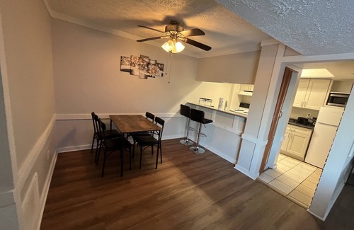 Indianapolis Eigentumswohnung | Stay with Blessing Home IN! Enjoy your stay!