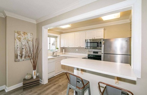 Peachtree Center Eigentumswohnung | StayATL | Downtown High Rise Condo with Balcony