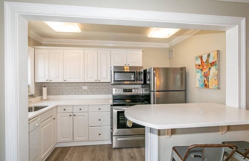 Peachtree Center Eigentumswohnung | StayATL | Downtown High Rise Condo with Balcony