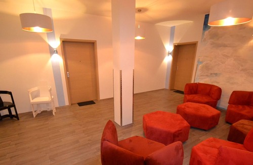 Garbenheim Wohnung | Übernachten war gestern HomeBe24 ist heute. HomeBe24 Apartments