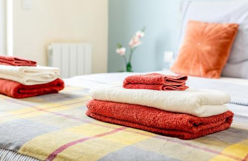 Les Puces de Saint-Ouen Wohnung | StayLib - GARIBALDI 2 PIECES PORTE DE MONTMARTRE