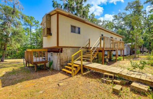 Steinhatchee Haus | Steinhatchee Home with Grill Hike, Hunt and Fish!