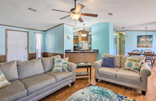 Steinhatchee Haus | Steinhatchee Home with Boat Parking 1 Mi to Marina