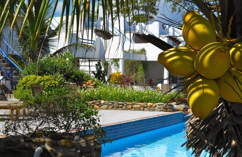 Sittee River Villa | Schritte zum Strand - ein toller Urlaub!