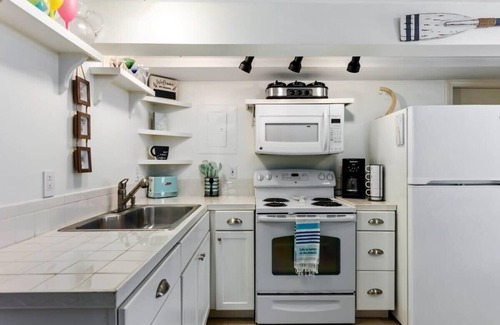 Salisbury Beach Wohnung | Steps to Beach Salisbury Shore House #1 AC