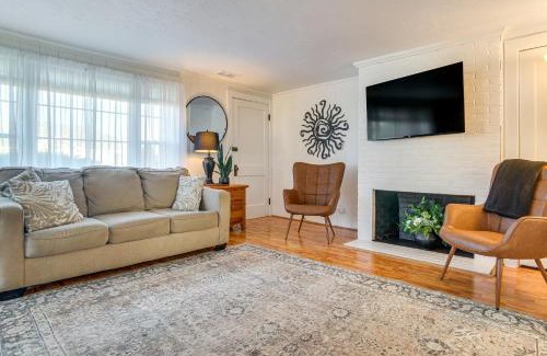 West Hyannisport Haus | Steps to Eats and Craigville Beach! Cape Cod Cottage