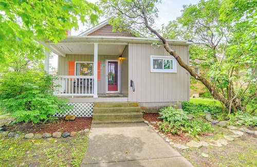 St Ignace Haus | Steps to Lake Huron: Retreat w/Yard in St Ignace