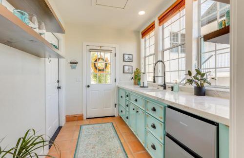 Sutter Creek Haus | Steps to Sutter Creek Chic Wine Country Cottage